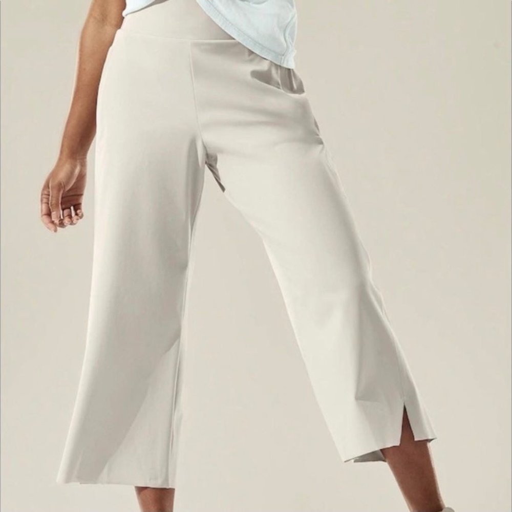 NWT athleta cosmic crop beige pants